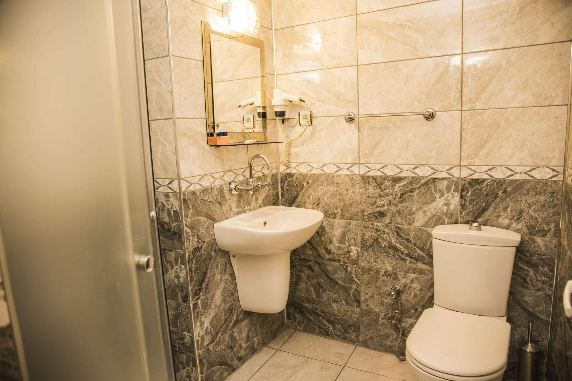 Nazar Hotel Trabzon Kültér fotó
